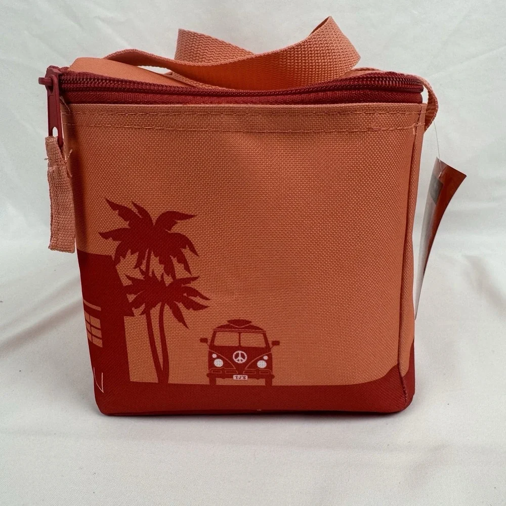 Trader Joe's Mini Lunch Tote Insulated Cooler Travel Beach Bag NWT - Picture 4 of 10